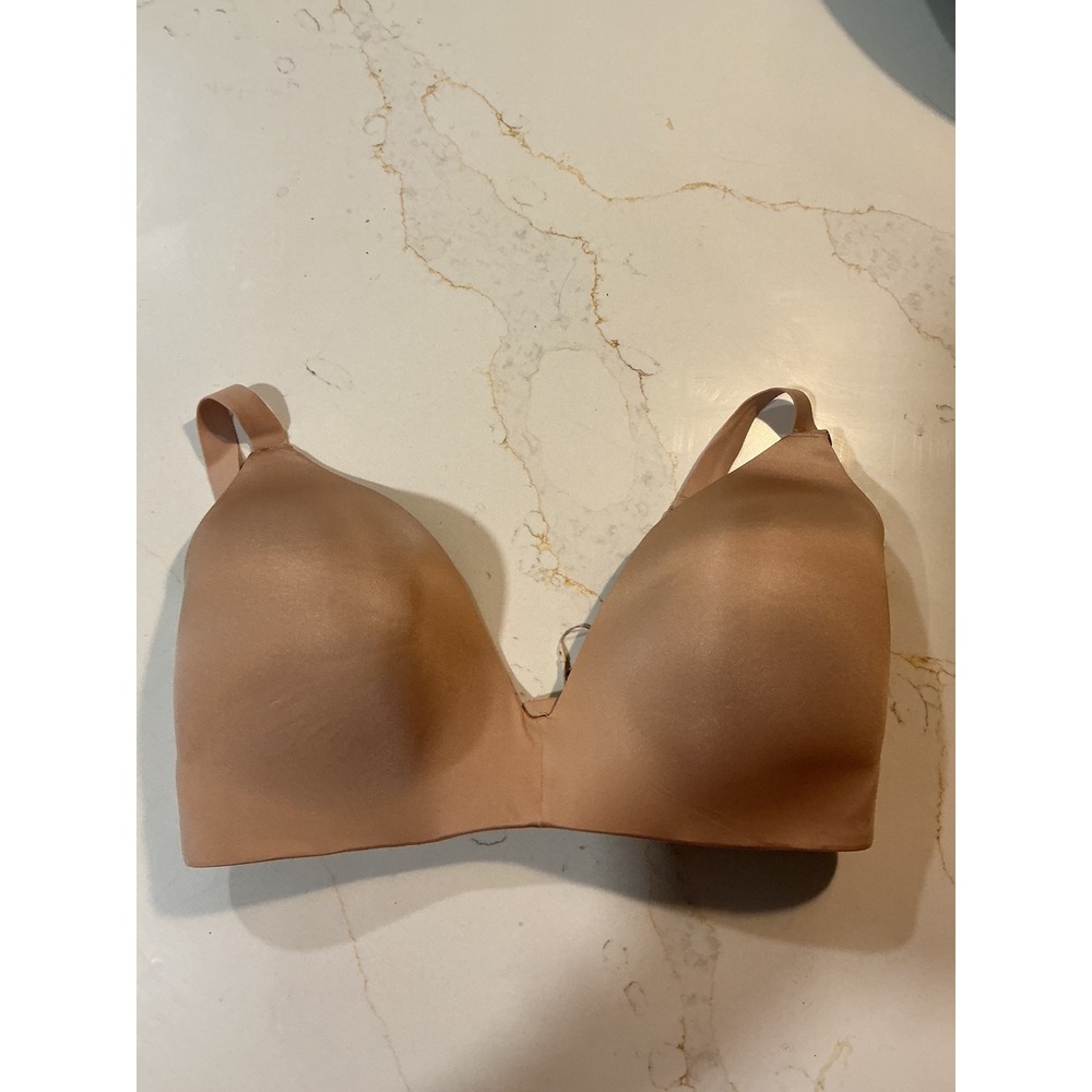 SKIMS Fits Everybody Wireless T-Shirt Bra Nude Clay 38DDD